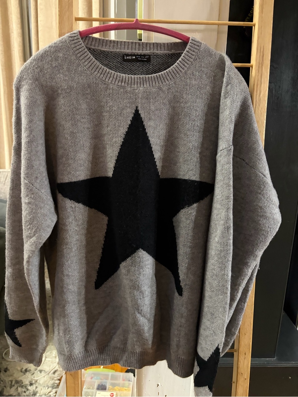 Shein Ladies Gray Knit Sweater with Black Star